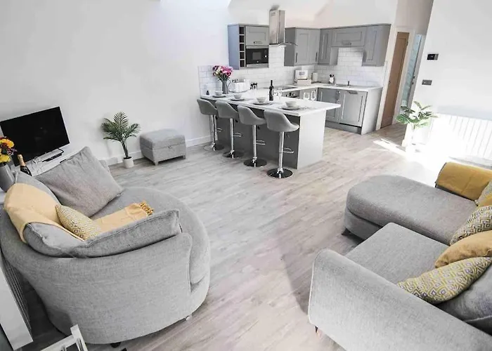 Hoxne - Poppy With Private Hot Tub * يورك